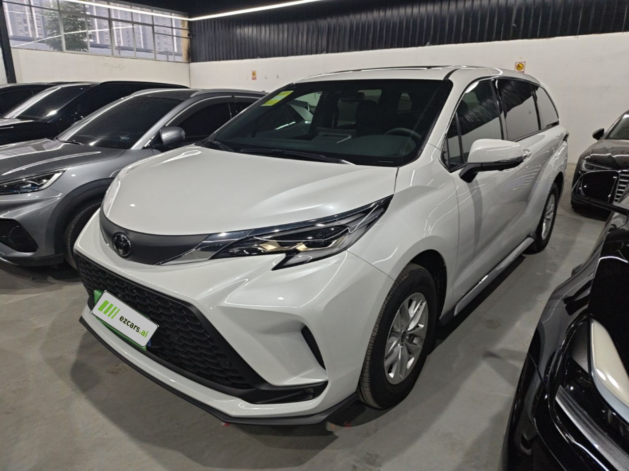 Granvia 2027 2.5L Hybrid Comfort PLUS