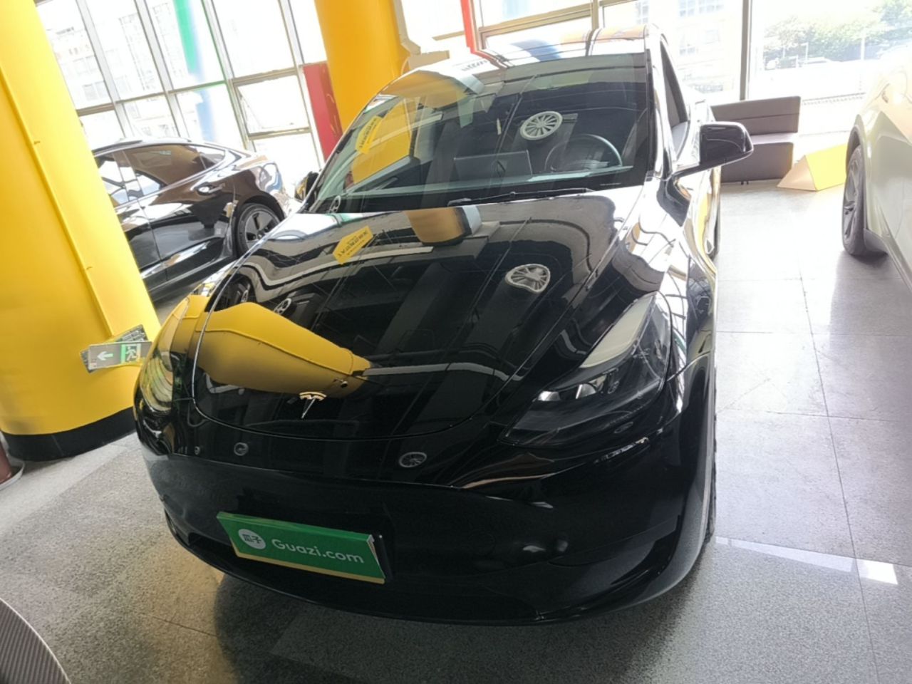 Model Y 2022 Facelift RWD photo 2