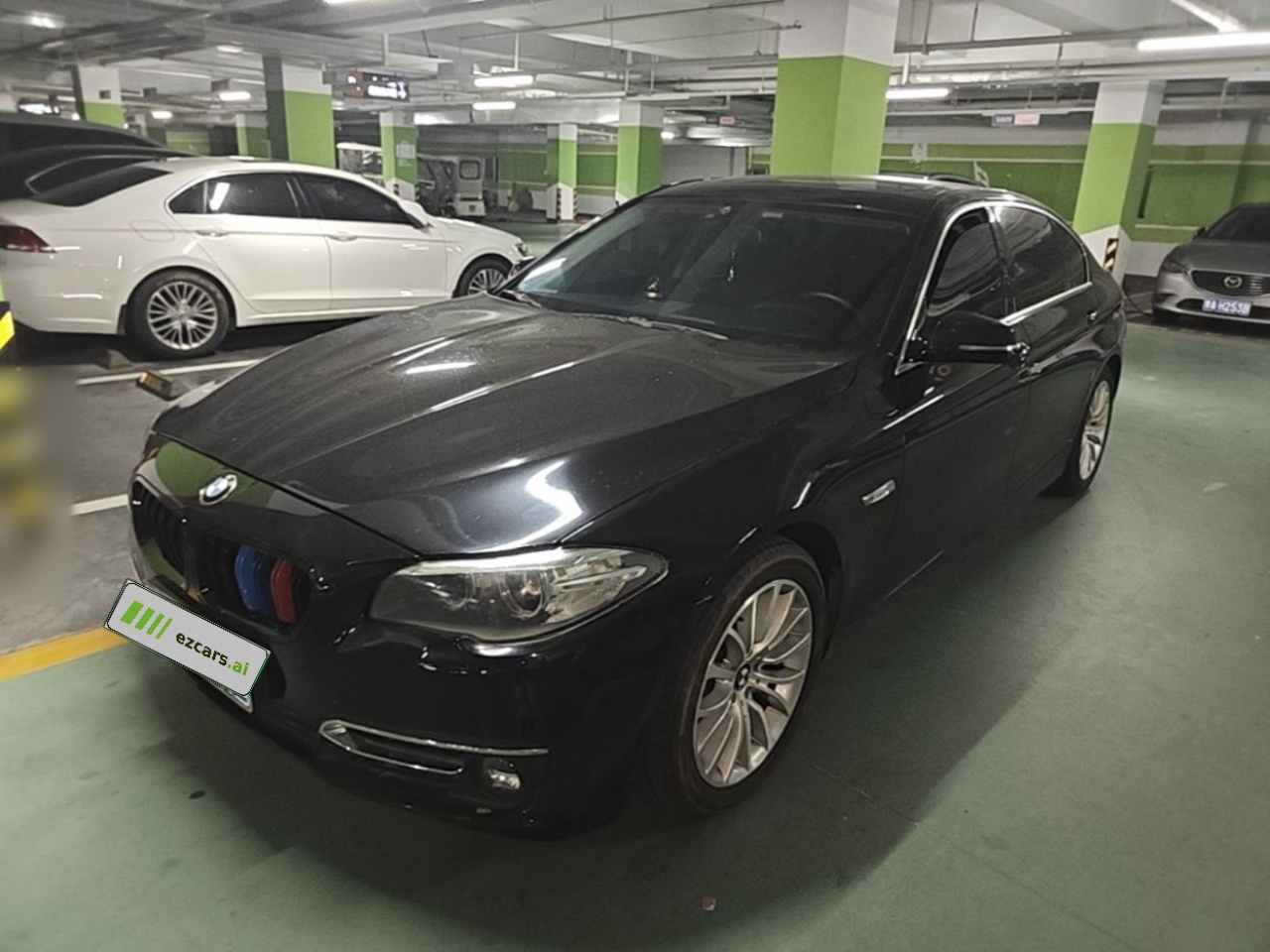 5 Series 2014 525Li Luxury Design Package