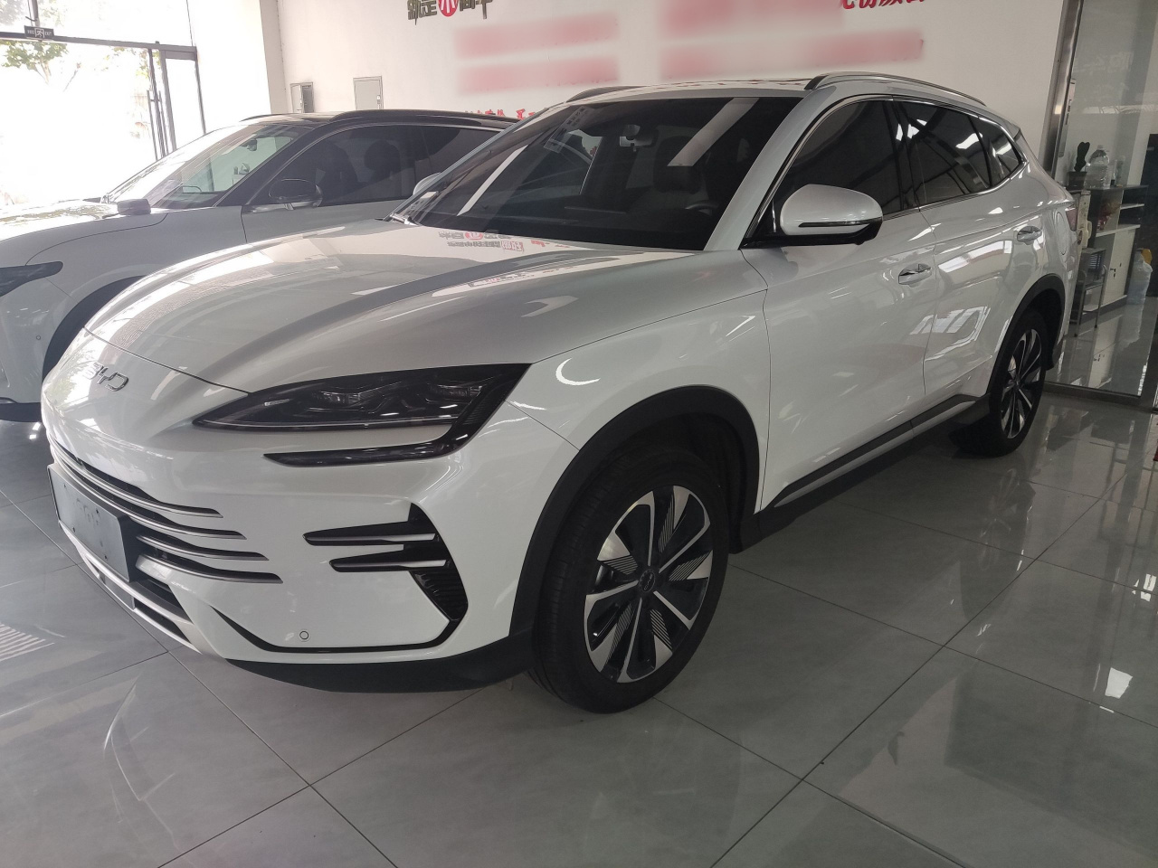 Song PLUS EV 2025 DM-i 112KM Premium