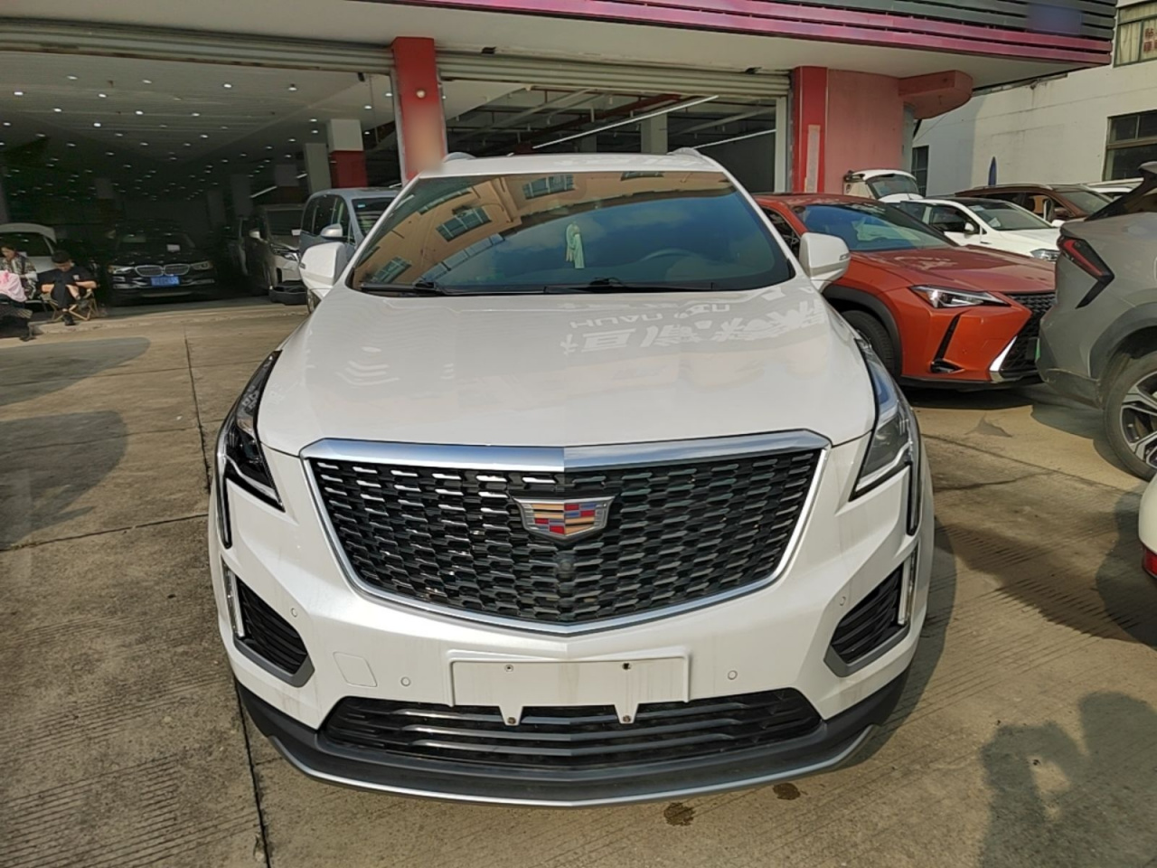 XT5 2021 28T Luxury photo 2