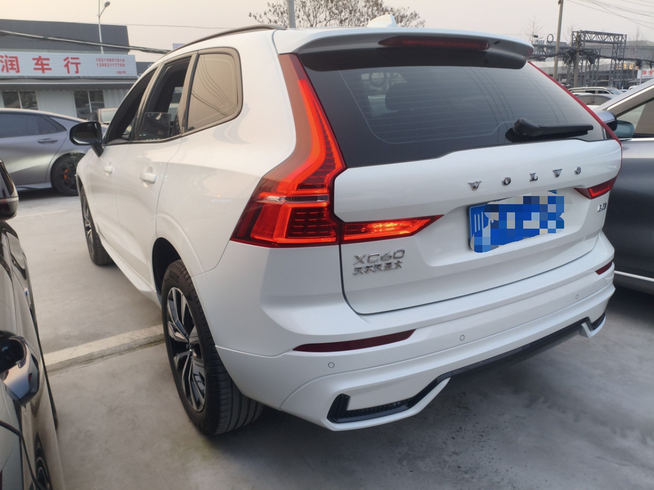 XC60 2025 B5 AWD Sport photo 4