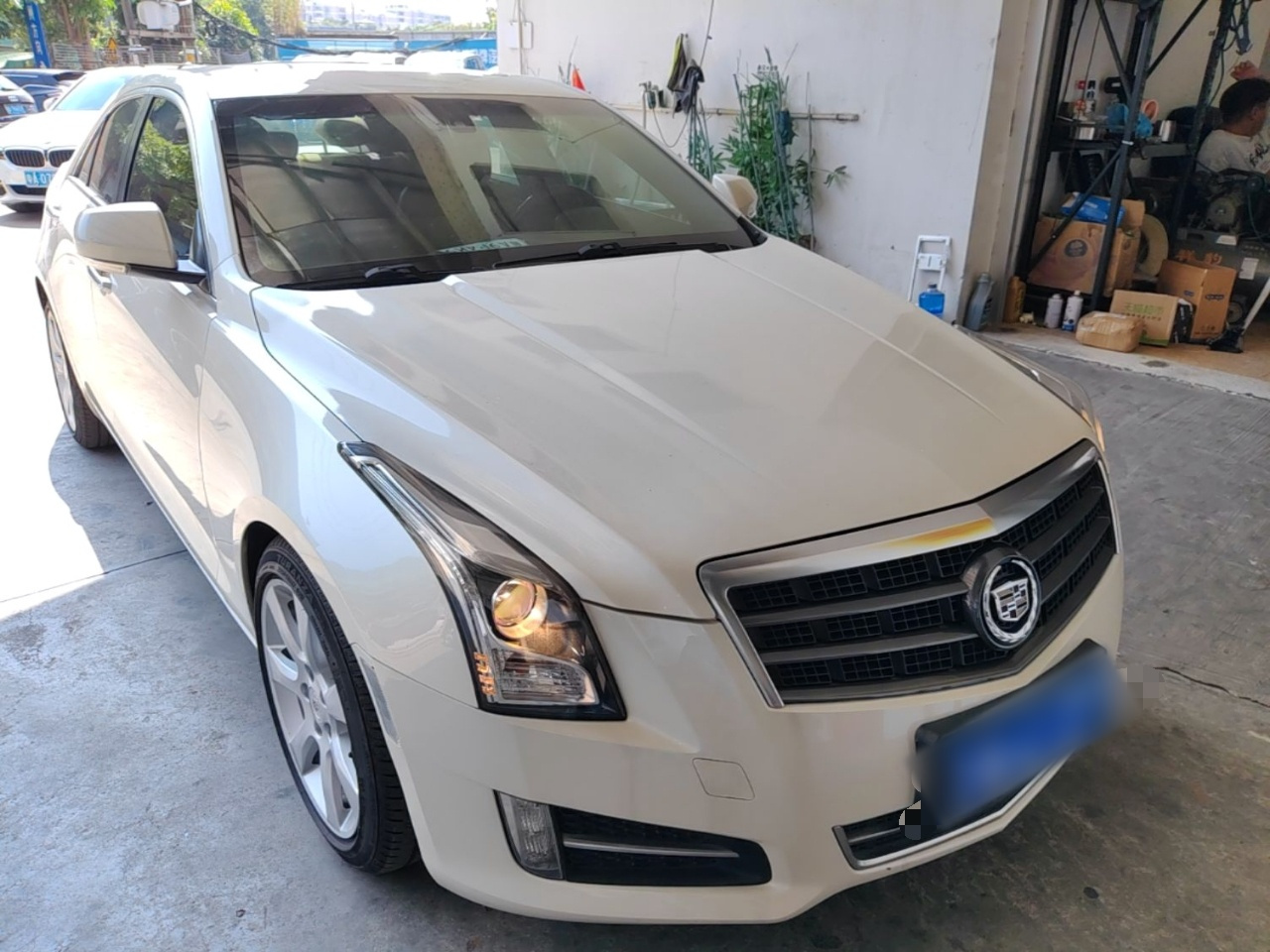 ATS Imported 2014 28T Comfort photo 3