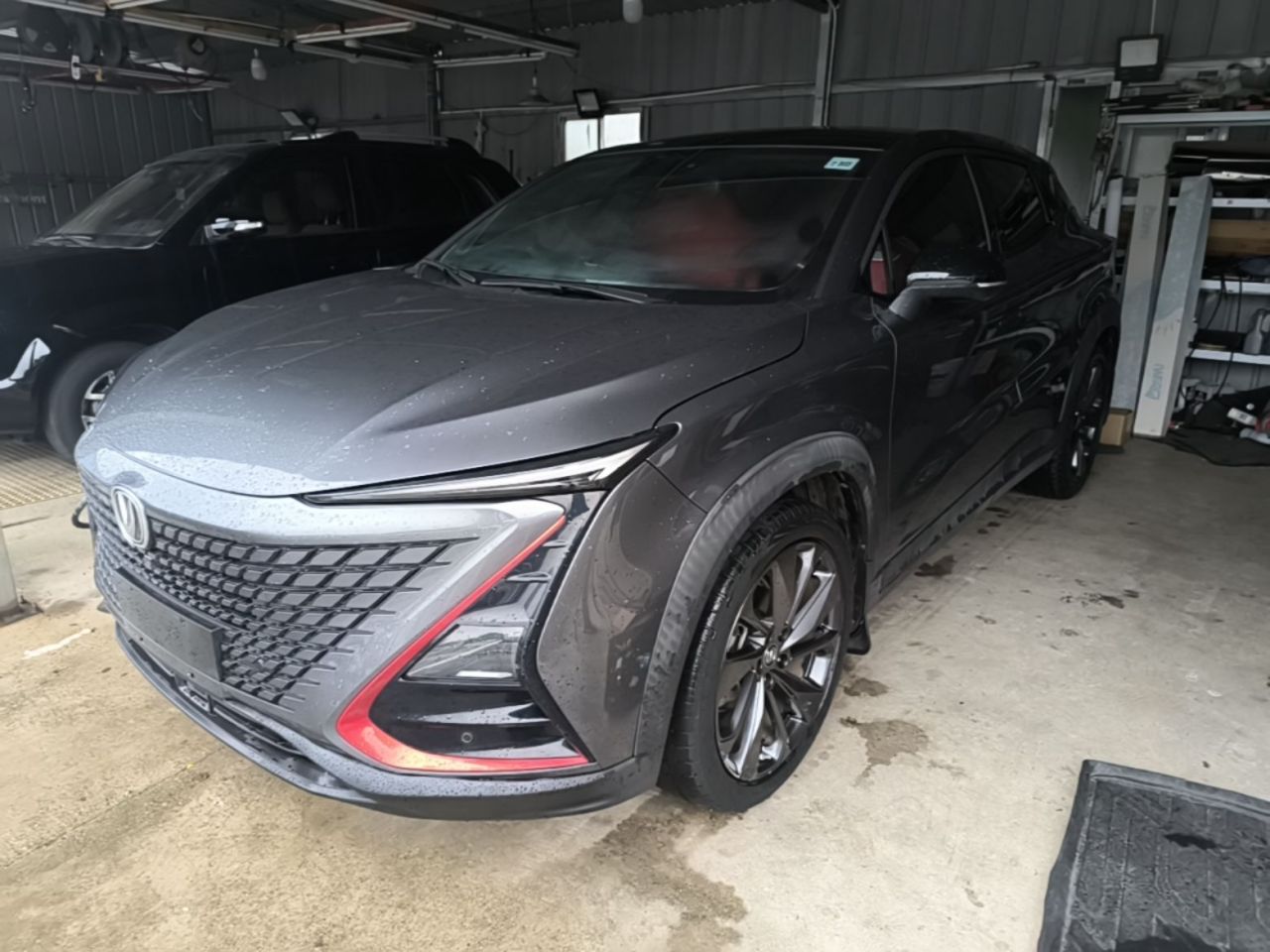 UNI-T 2020 1.5T Premium