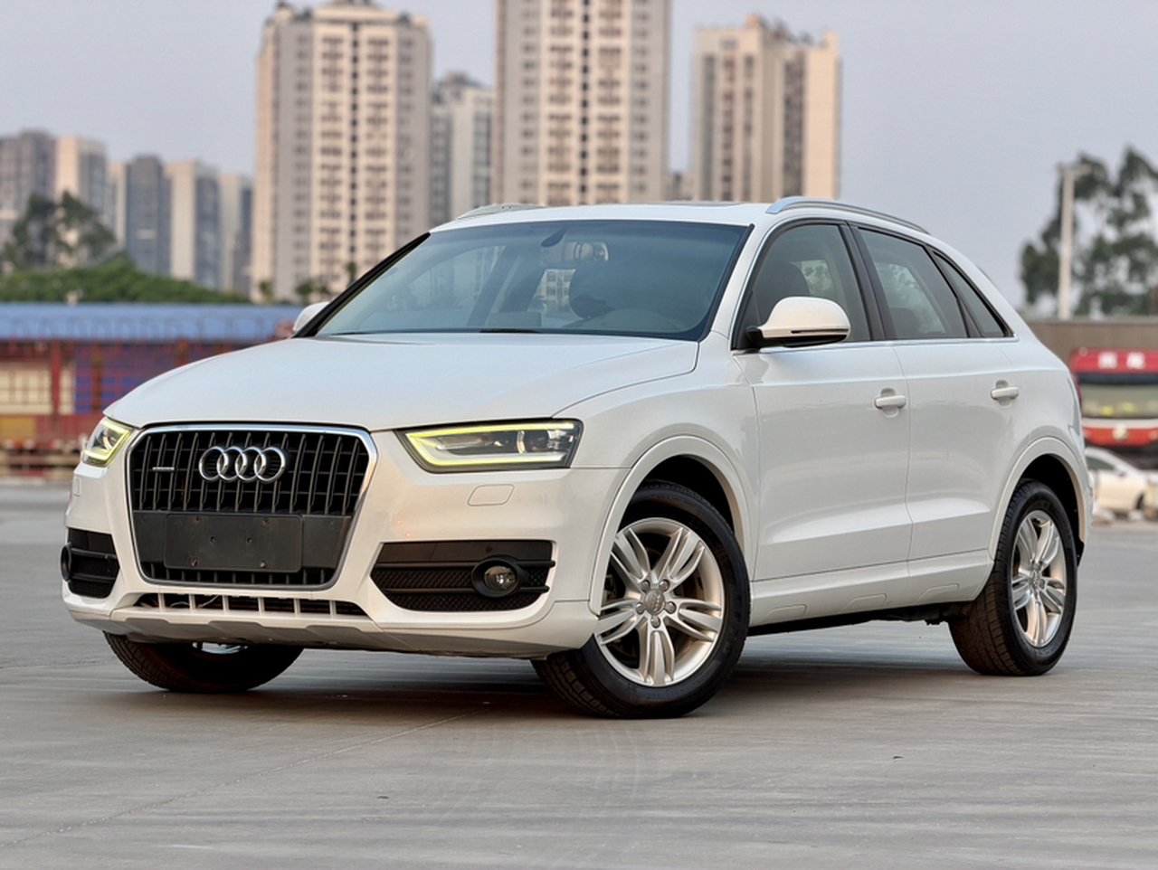Q3 2013 35 TFSI quattro Tech