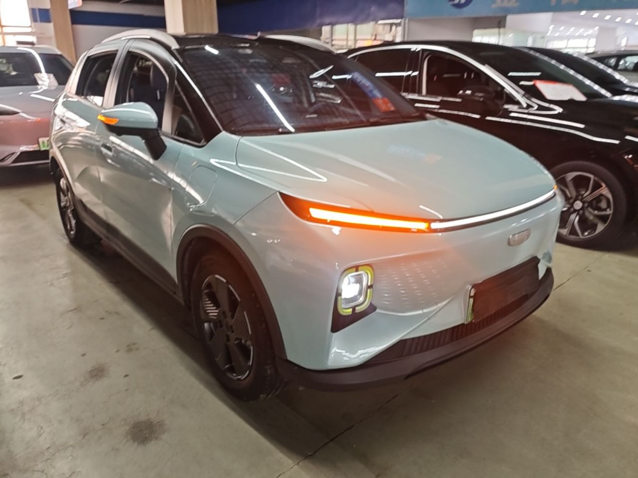 E Firefly 2022 401KM 4-Seater photo 3