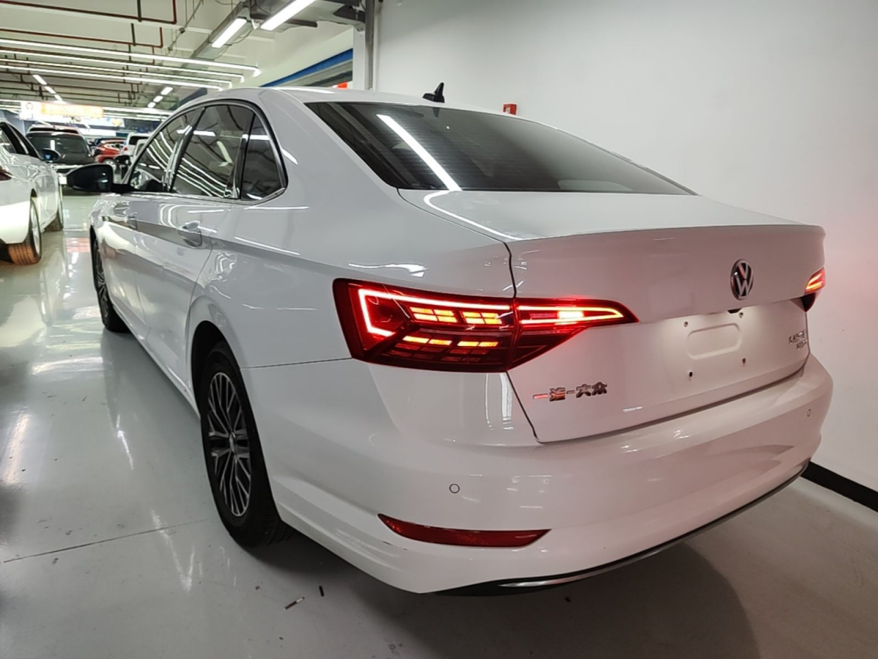 Sagitar 2021 280TSI DSG Comfort Connected photo 4