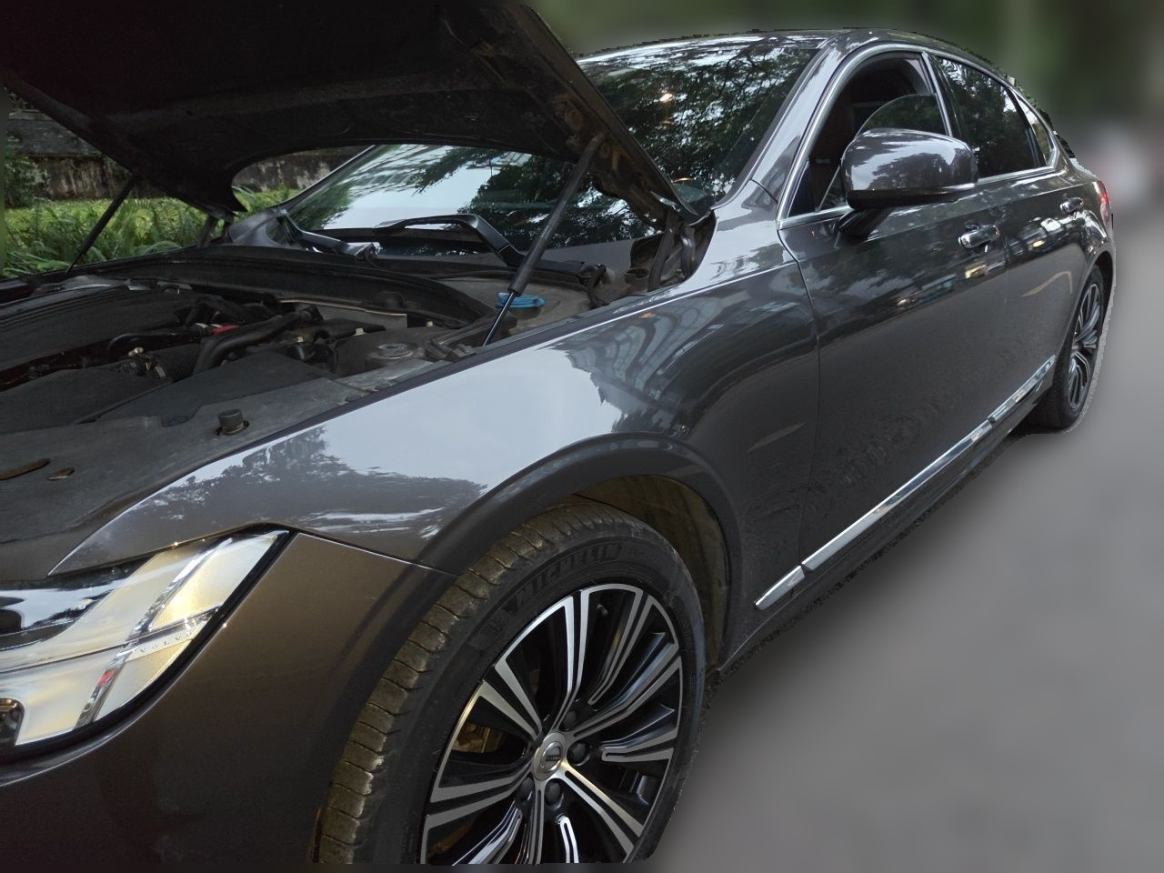 S90 2021 B5 Luxury