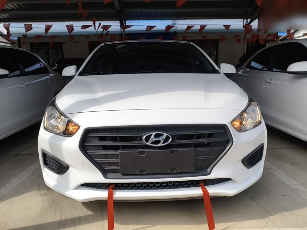 Verna 2017 1.4L MT Refresh Edition China VI photo 2