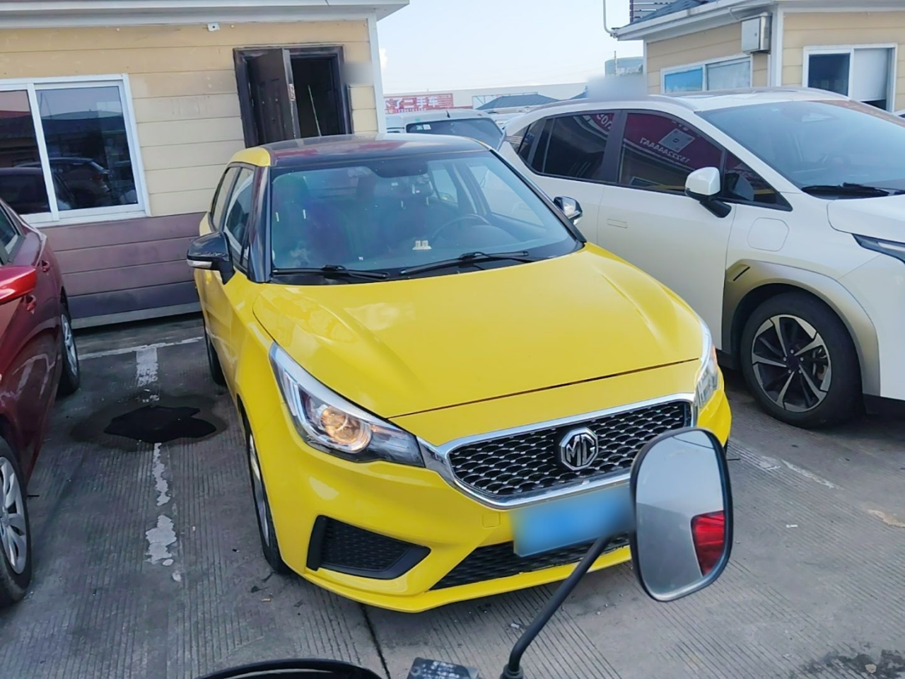 3 2017 1.5L AT Connected Elite photo 3