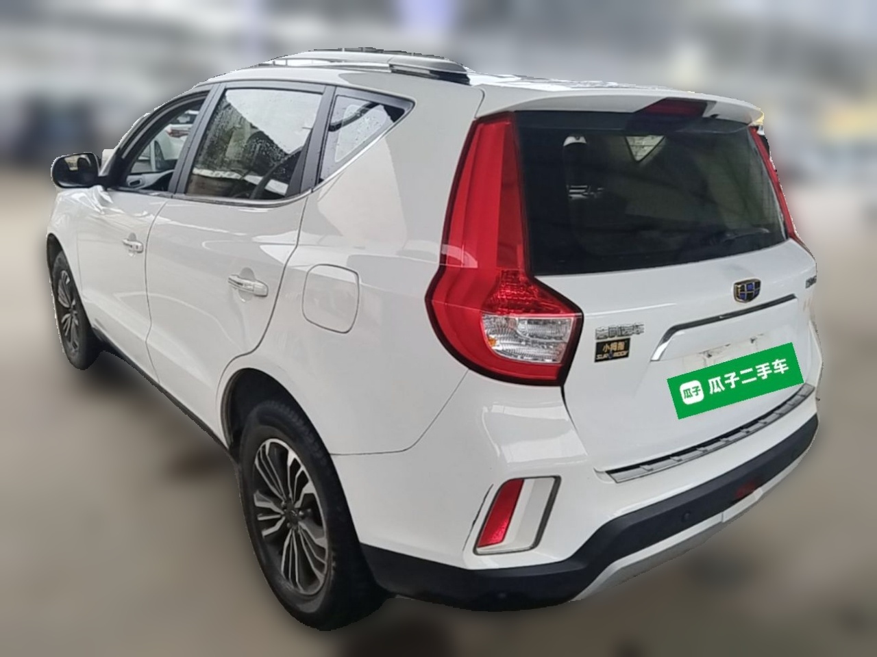 Vision X6 2016 1.8L MT Luxury photo 4