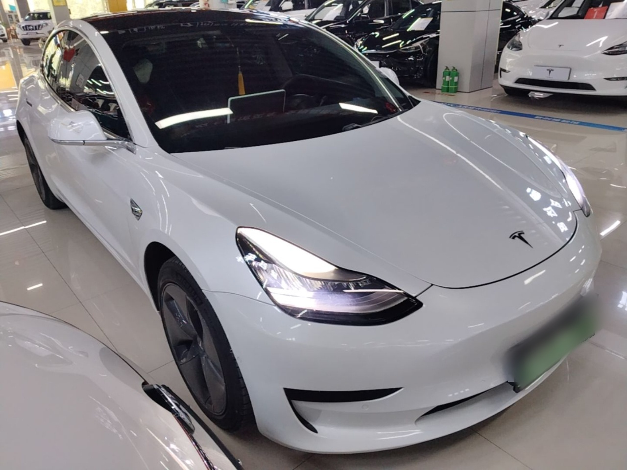 Model 3 Imported 2019 Standard Range RWD Upgraded photo 5