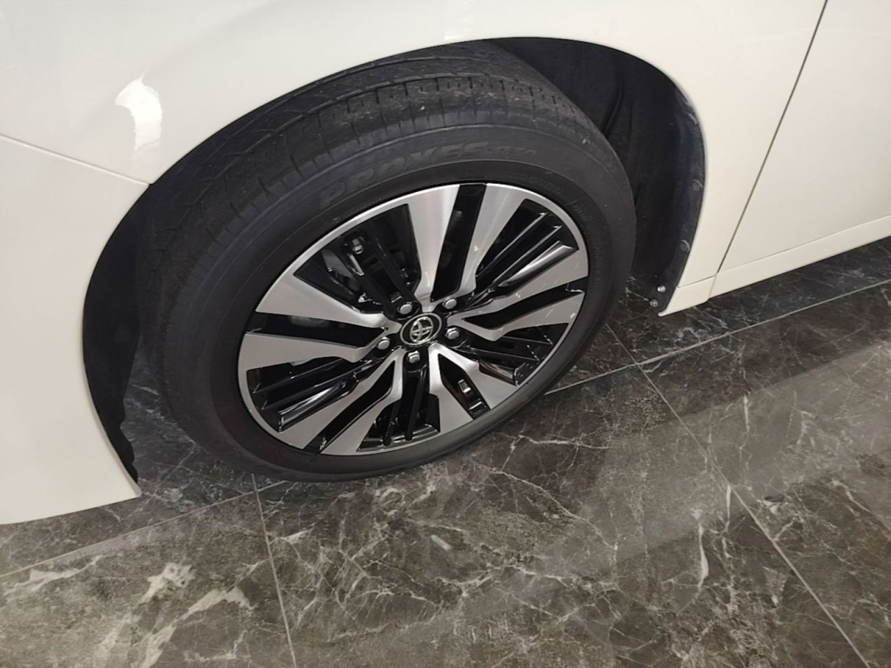 Alphard 2018 Facelift 3.5L Premium photo 2