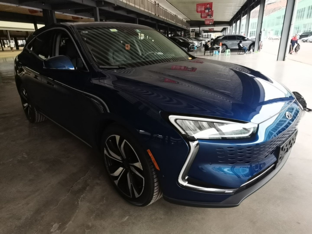 SERES SF5 2020 AWD Performance Sport photo 3