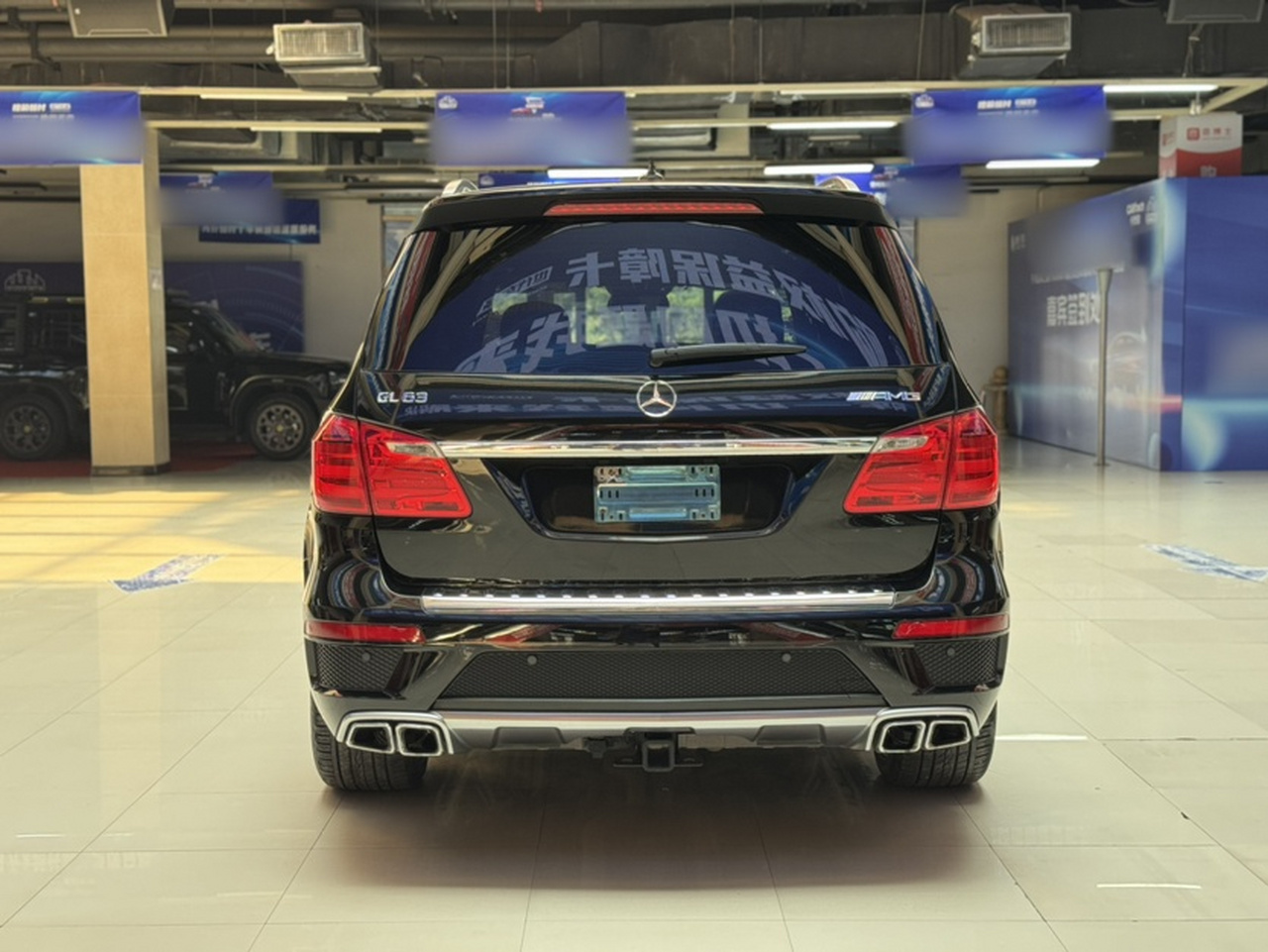 GL-ClassAMG 2014 AMG GL 63 photo 3