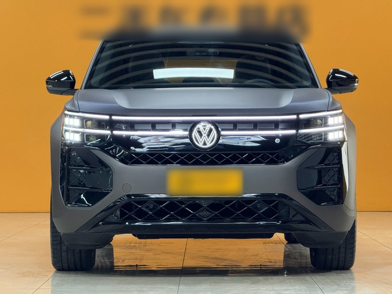 2025 Teramont Pro 450TSI AWD photo 3
