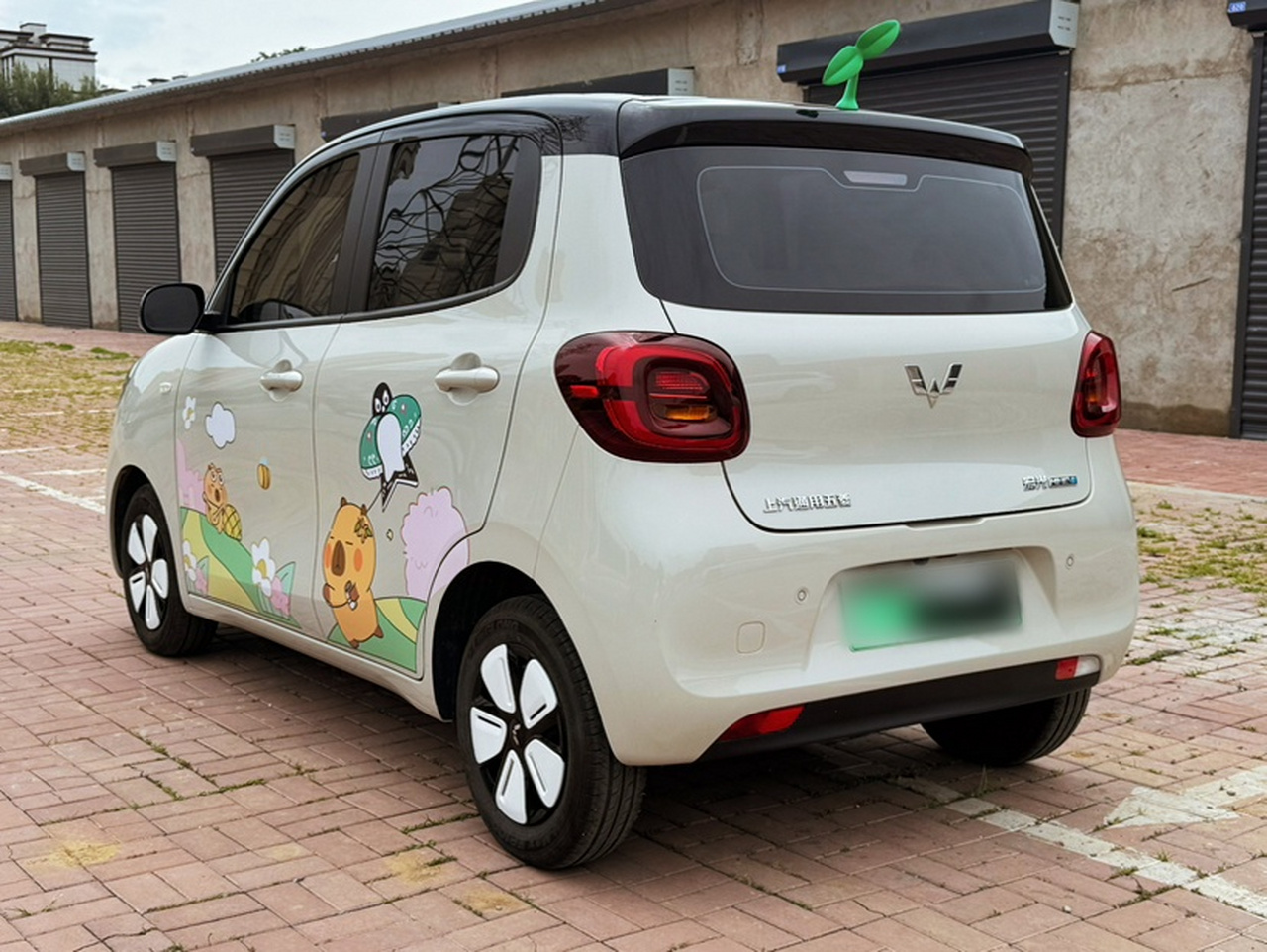Hongguang MINIEV 2025 4th Gen 4-Door Advanced photo 4