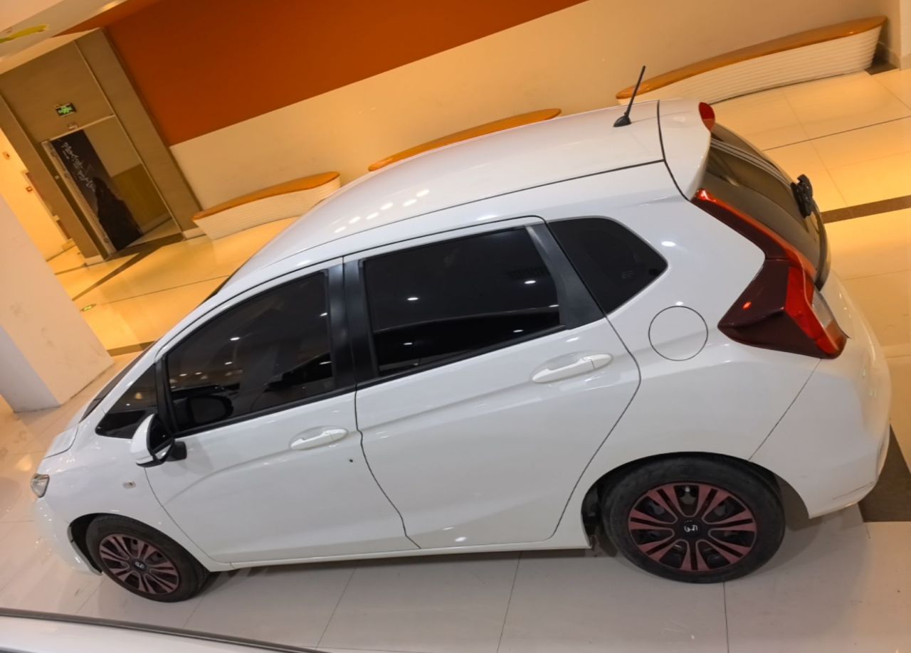 Fit 2018 1.5L CVT Comfort photo 4