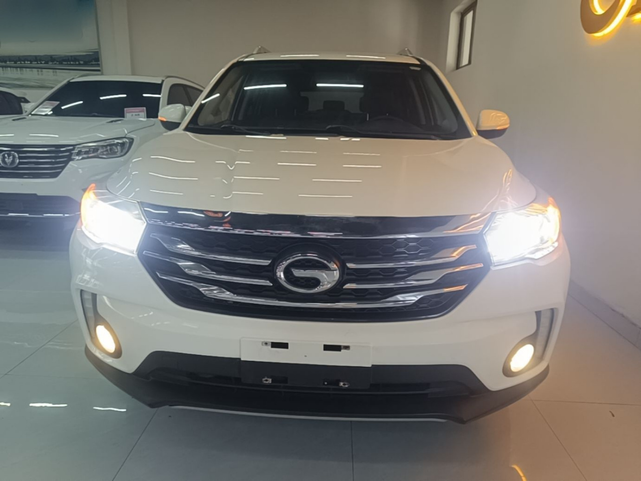 GAC Trumpchi GS4 2017 235T MT RWD Luxury photo 2