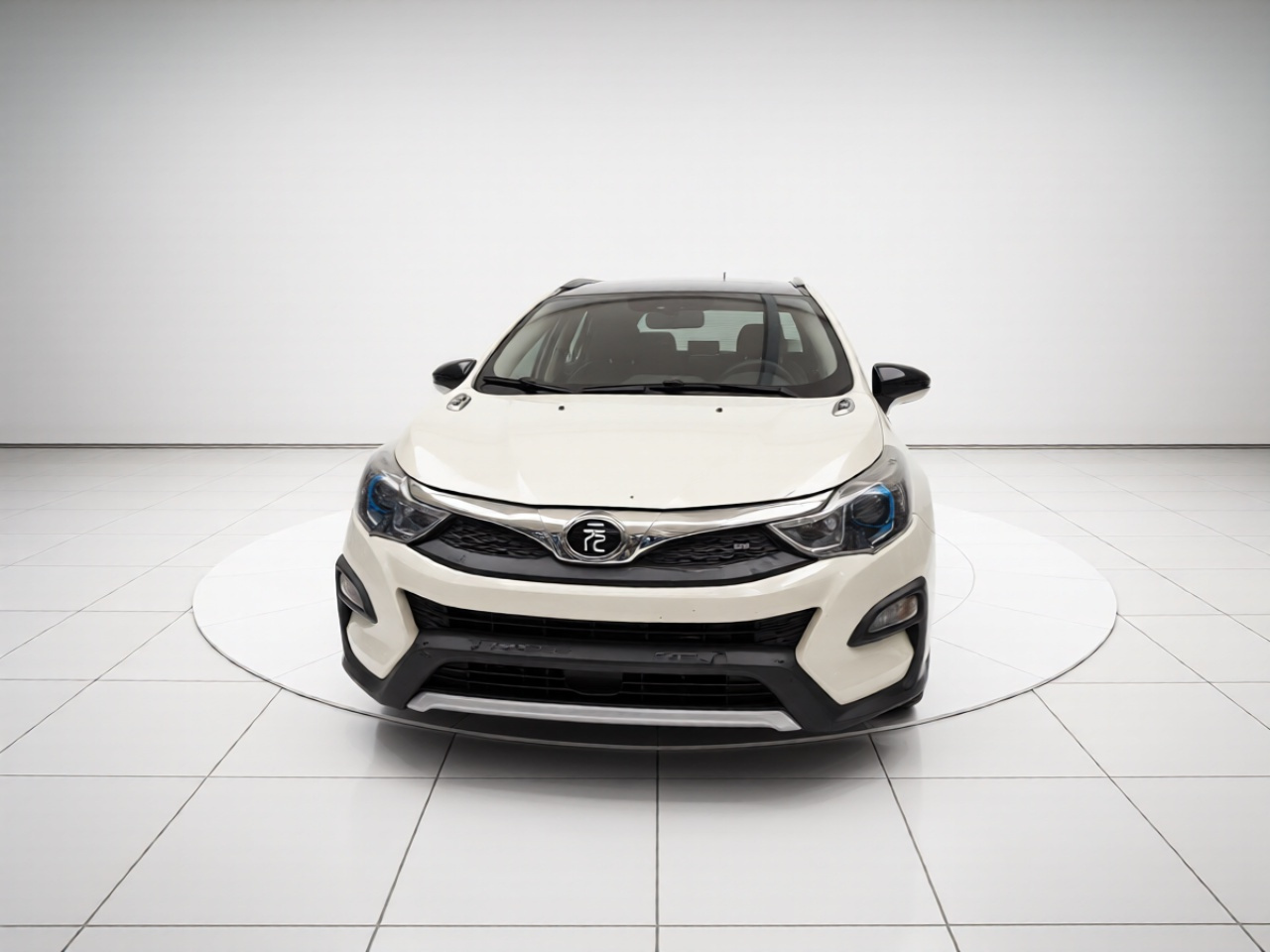 Yuan 2016 1.5L MT Comfort photo 2