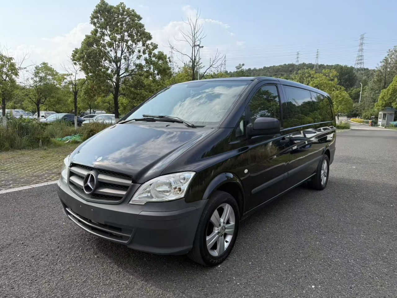 Vito 2011 2.5L 7-Seater Executive photo 2