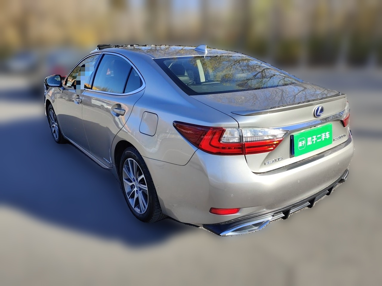 ES 2015 300h Comfort photo 4