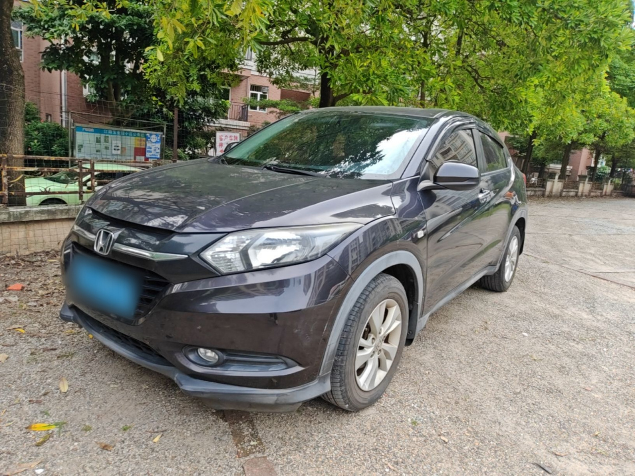 Vezel 2015 1.5L CVT RWD Comfort
