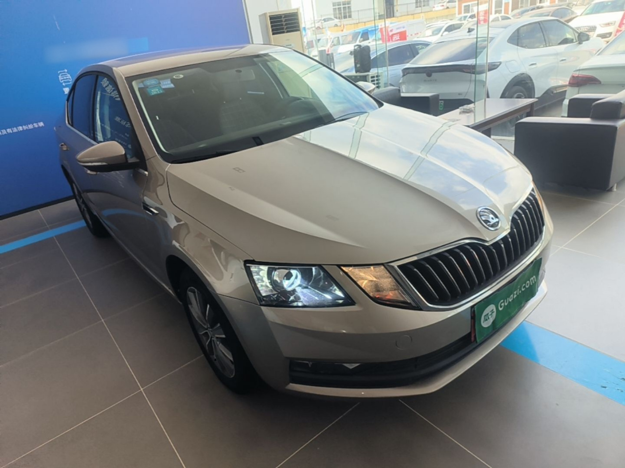 Octavia 2019 1.5L AT Comfort China VI photo 3