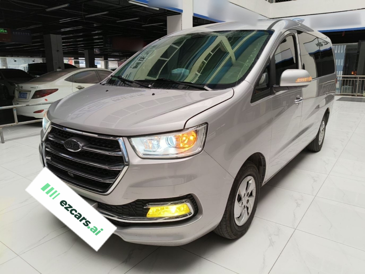 Refine M4 2017 1.9T Diesel MT Comfort
