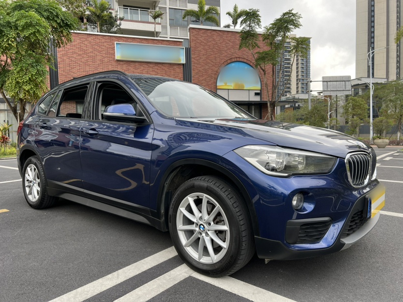 X1 2019 sDrive18Li Fashion photo 4