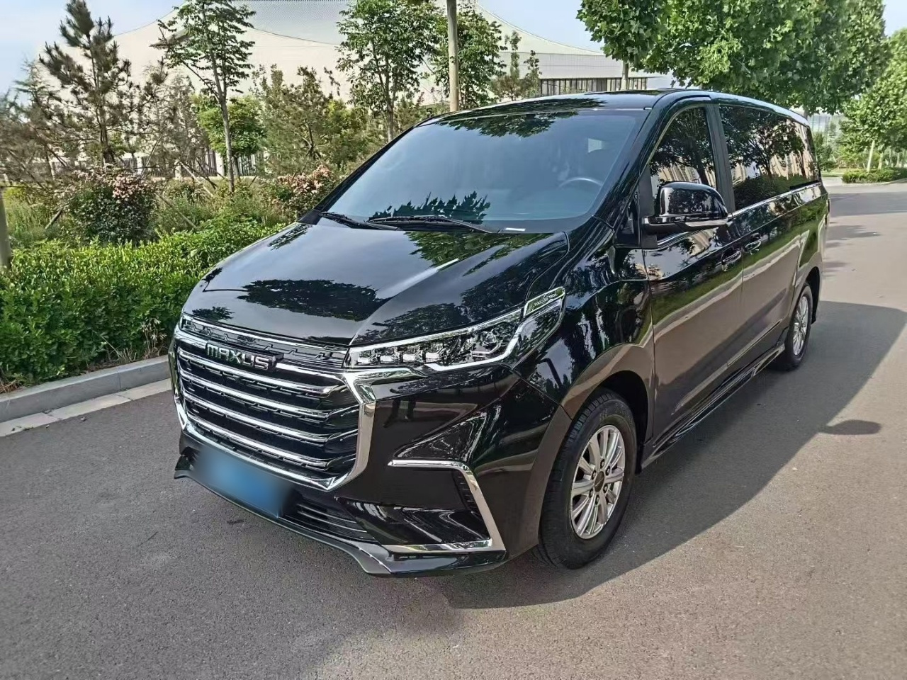 MAXUS G20 2023 Facelift ES 2.0T Petrol AT Value