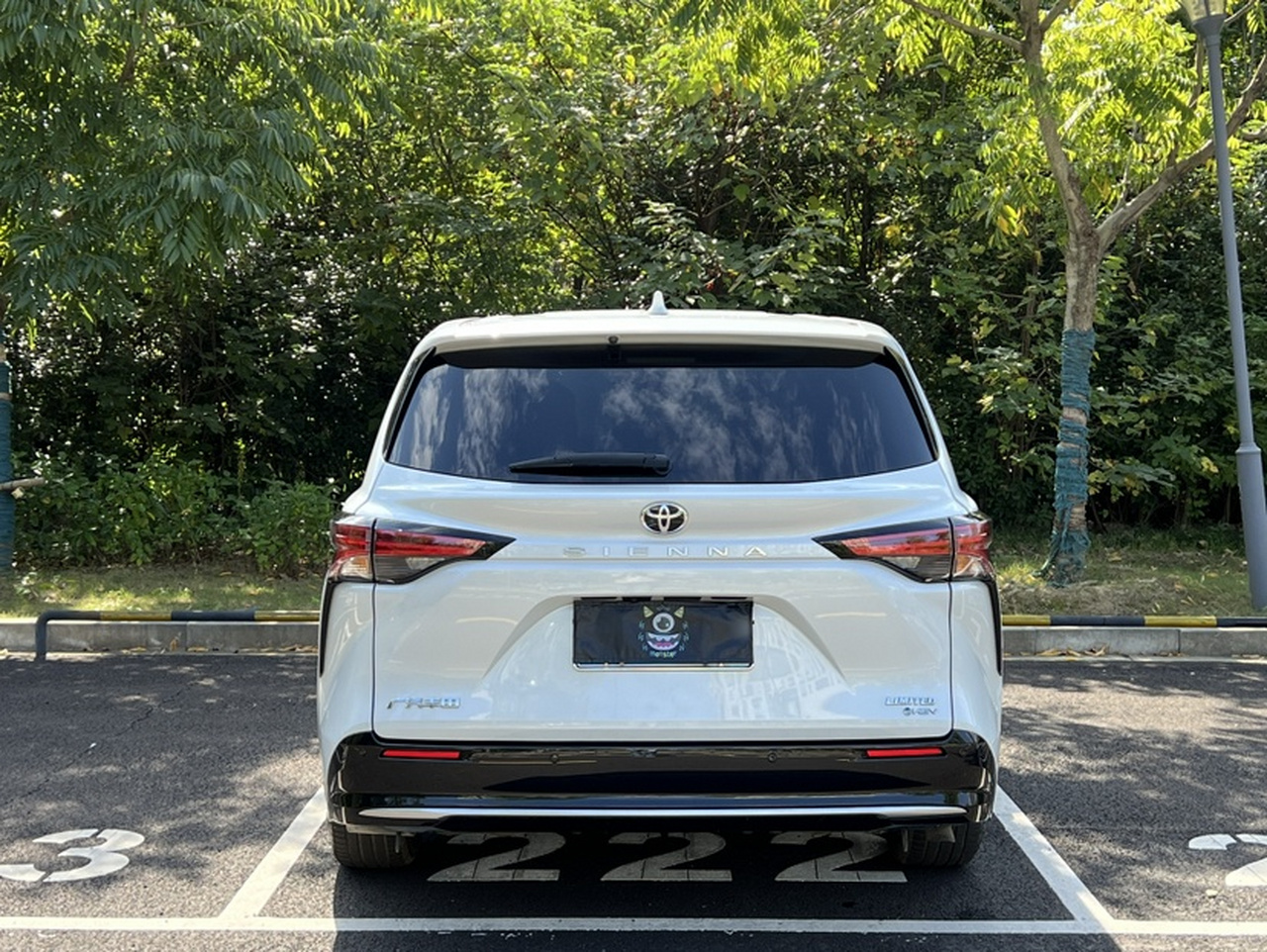 Sienna 2024 2.5L Hybrid Premium photo 5