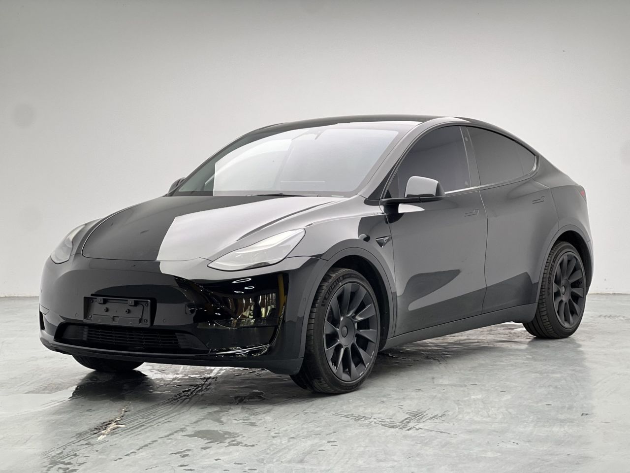Model Y 2023 RWD
