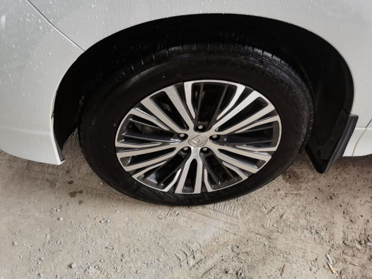 Avancier 2020 240TURBO RWD Exclusive photo 3