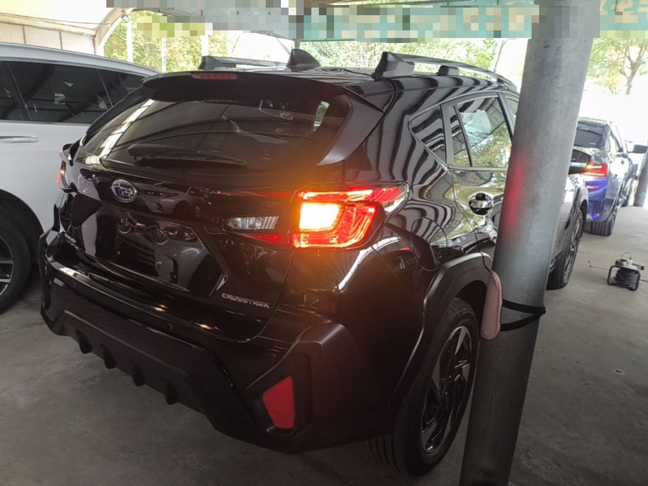 Leopard 2024 2.5i AWD Flagship EyeSight photo 4