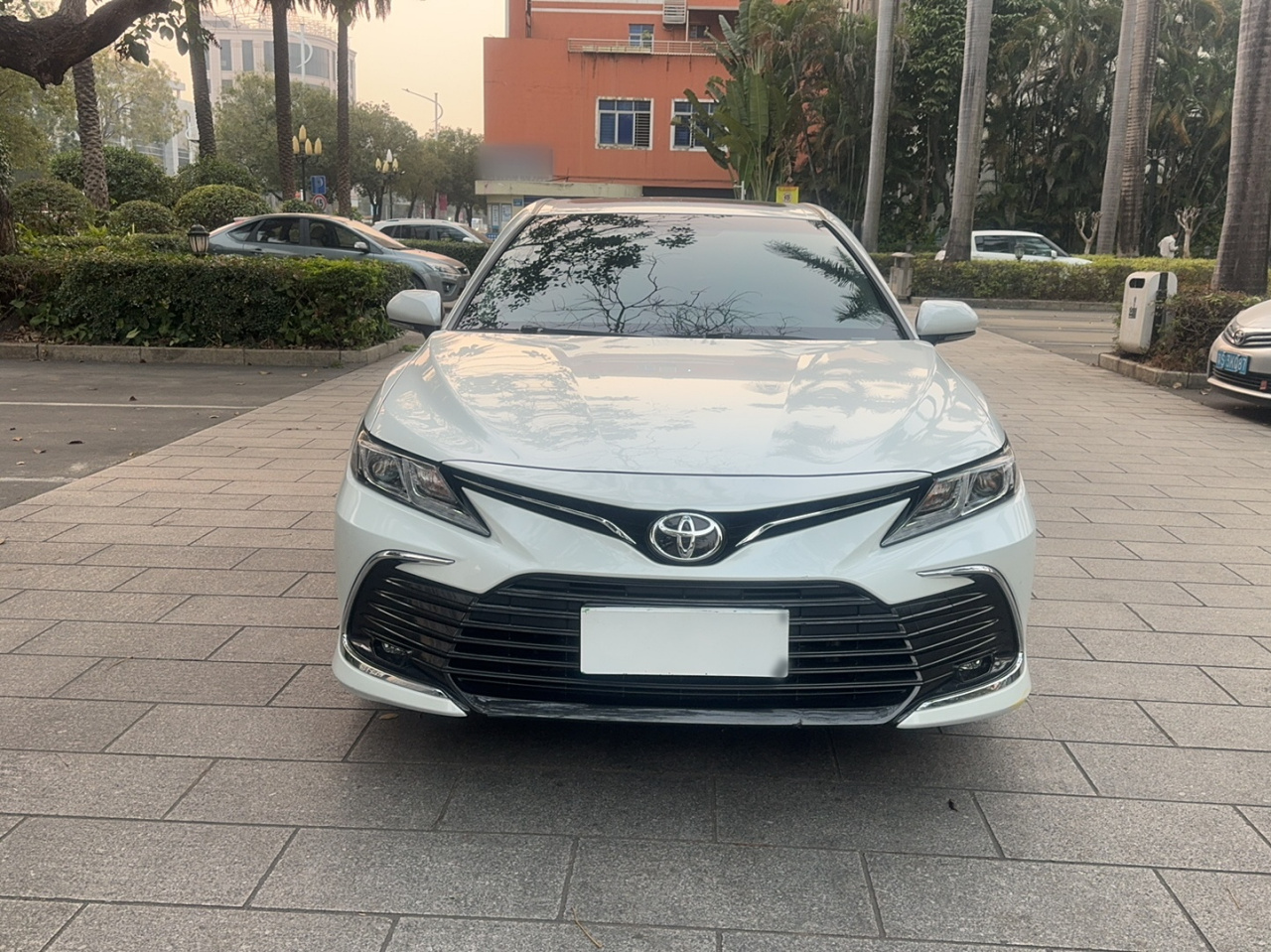 Camry 2022 2.0GVP Leading photo 2