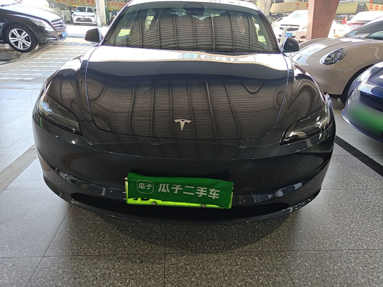 Model 3 2023 RWD photo 2