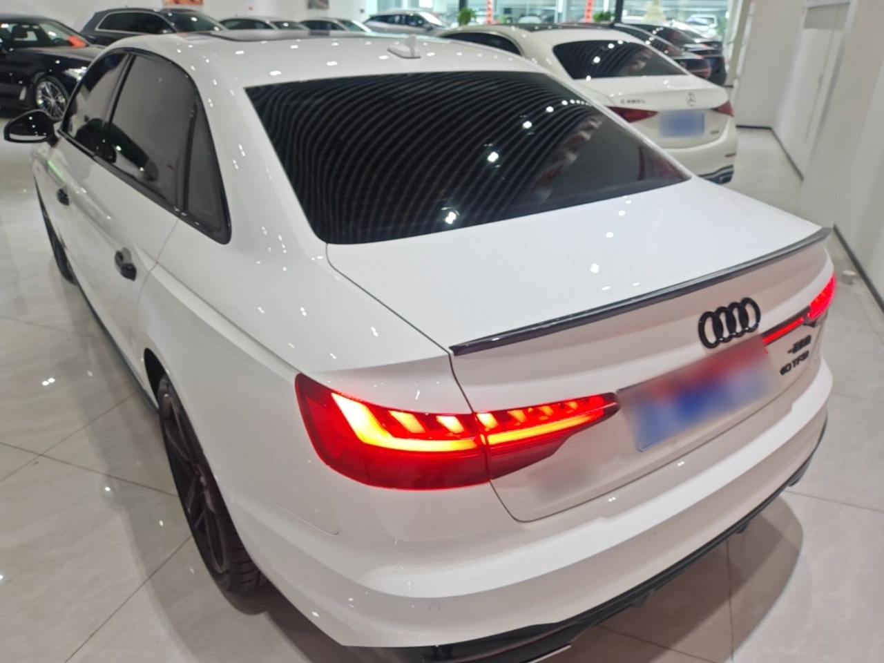 A4L 2024 40 TFSI Luxury Dynamic photo 4