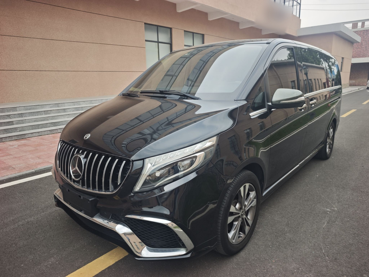 V-Class 2018 V 260 Pilot China VI