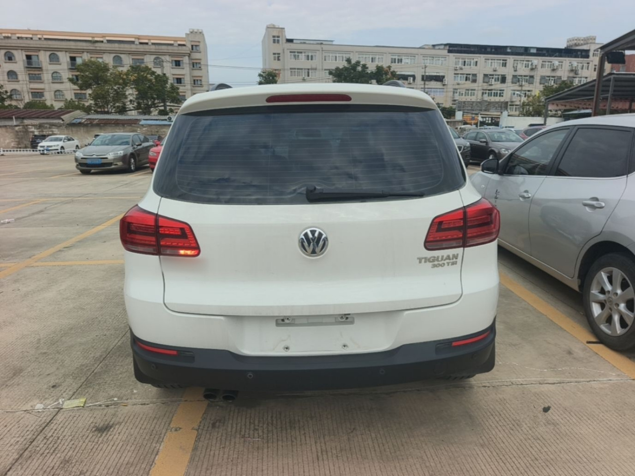 Tiguan 2017 300TSI AT RWD photo 5