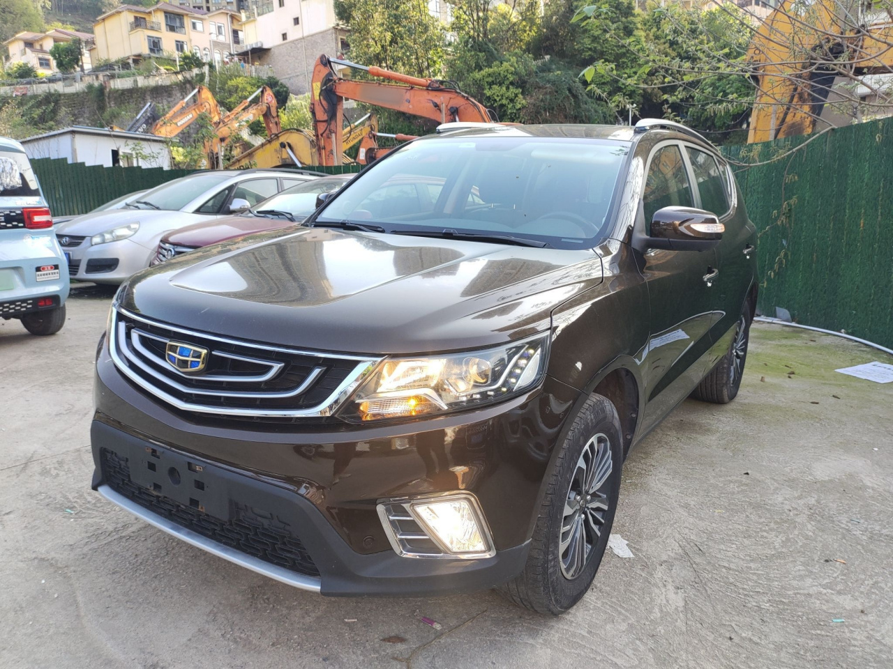 Vision X6 2016 1.8L MT Premium