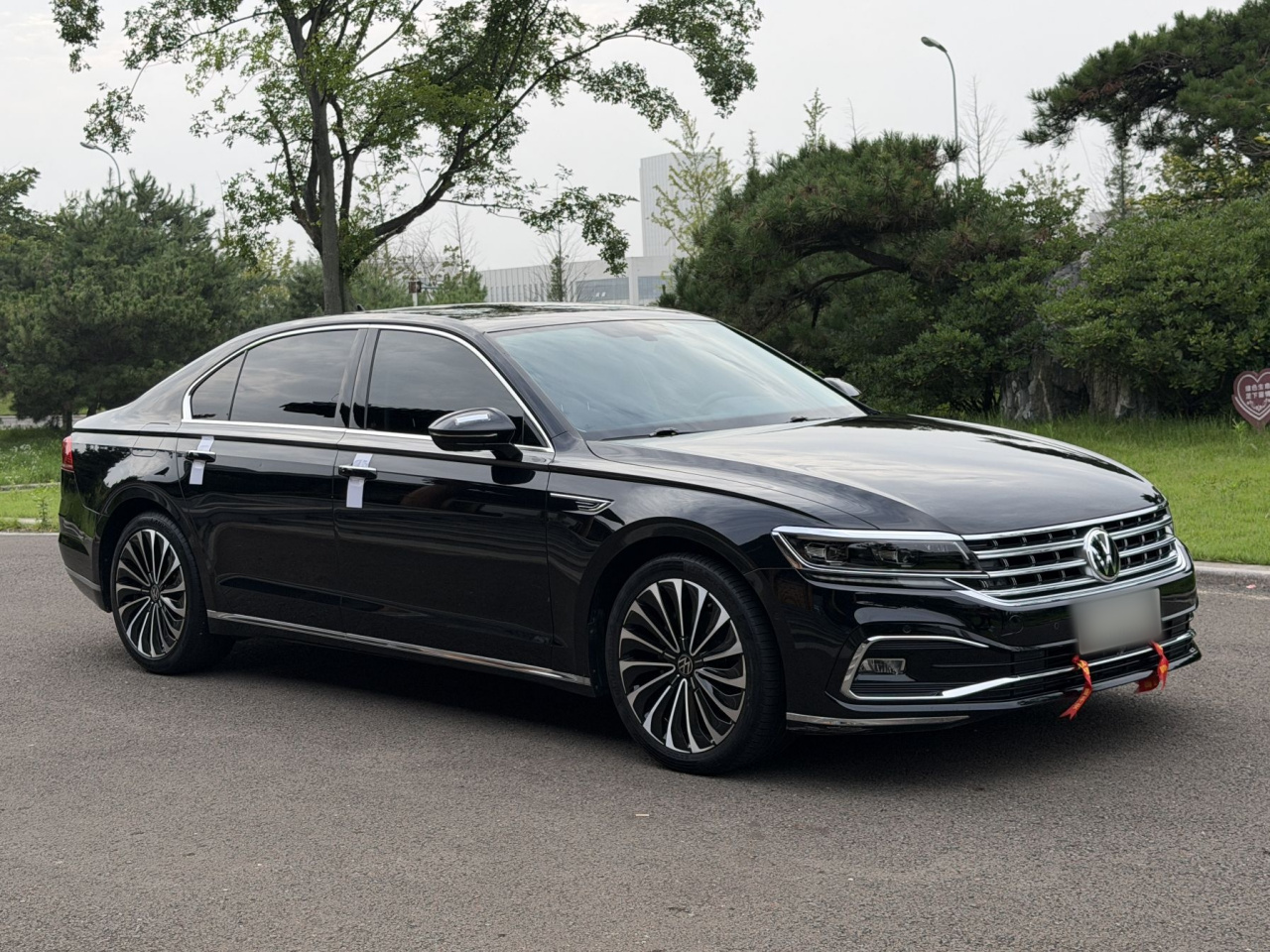 2021 380TSI Premium photo 3