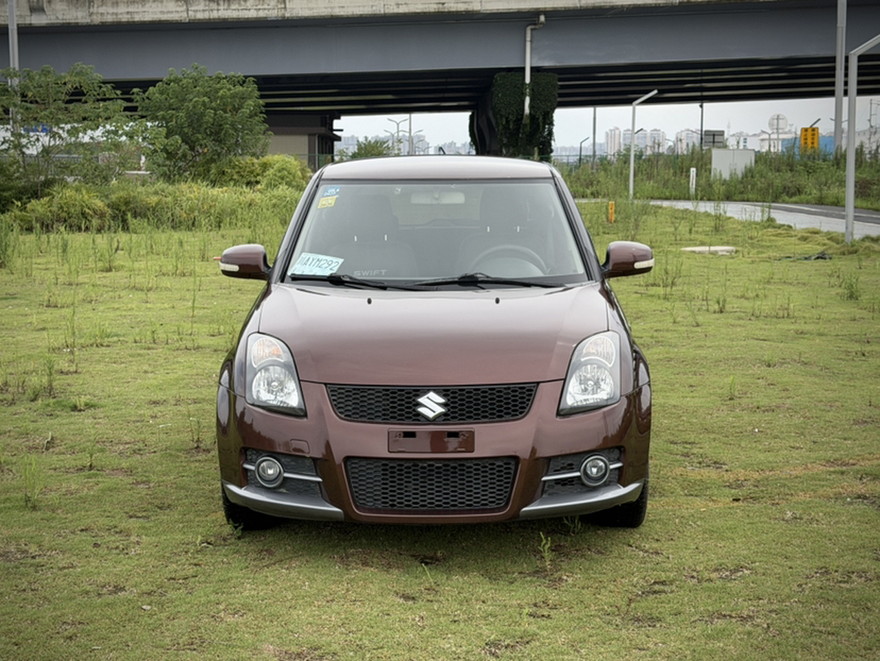 Swift 2011 1.5L AT Sport photo 2