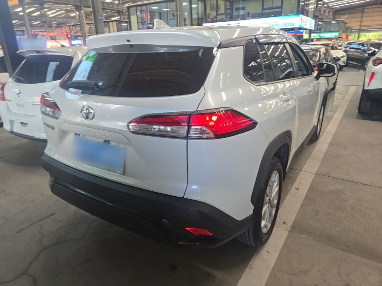 Frontlander 2022 2.0L CVT Elite photo 4