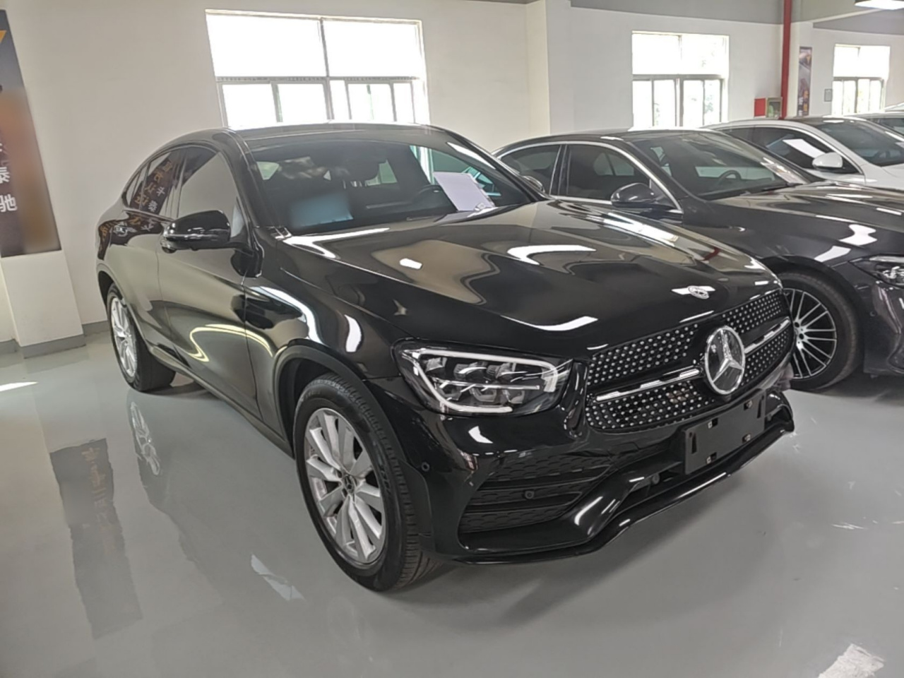GLC Coupe 2021 GLC 260 4MATIC Coupe SUV photo 5