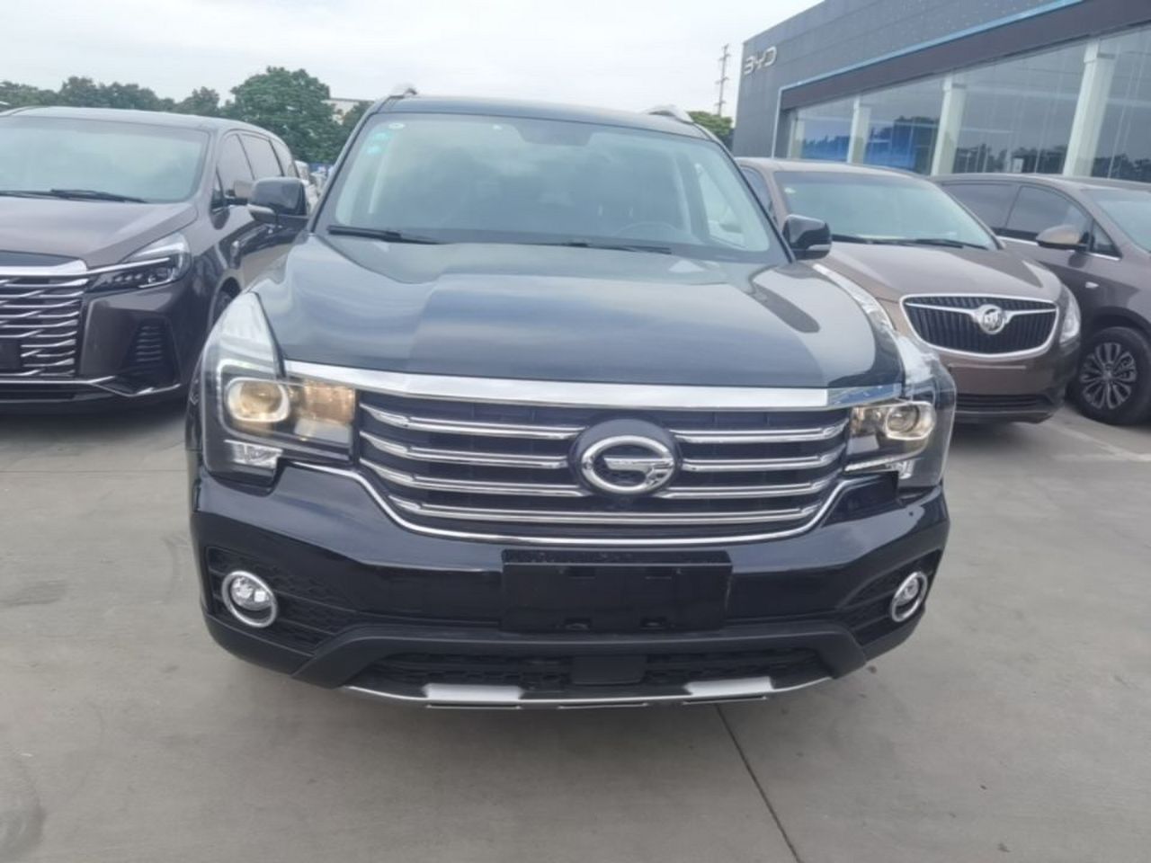 GAC Trumpchi GS7 2019 390T RWD Luxury photo 2