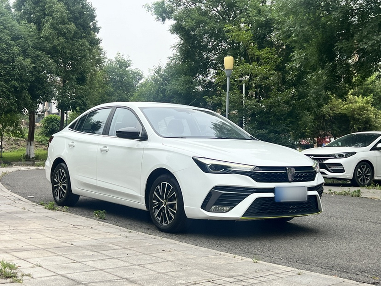 i5 2021 1.5L MT photo 4
