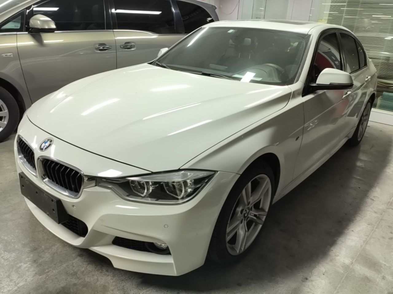 3 Series 2018 320i M Sport Package