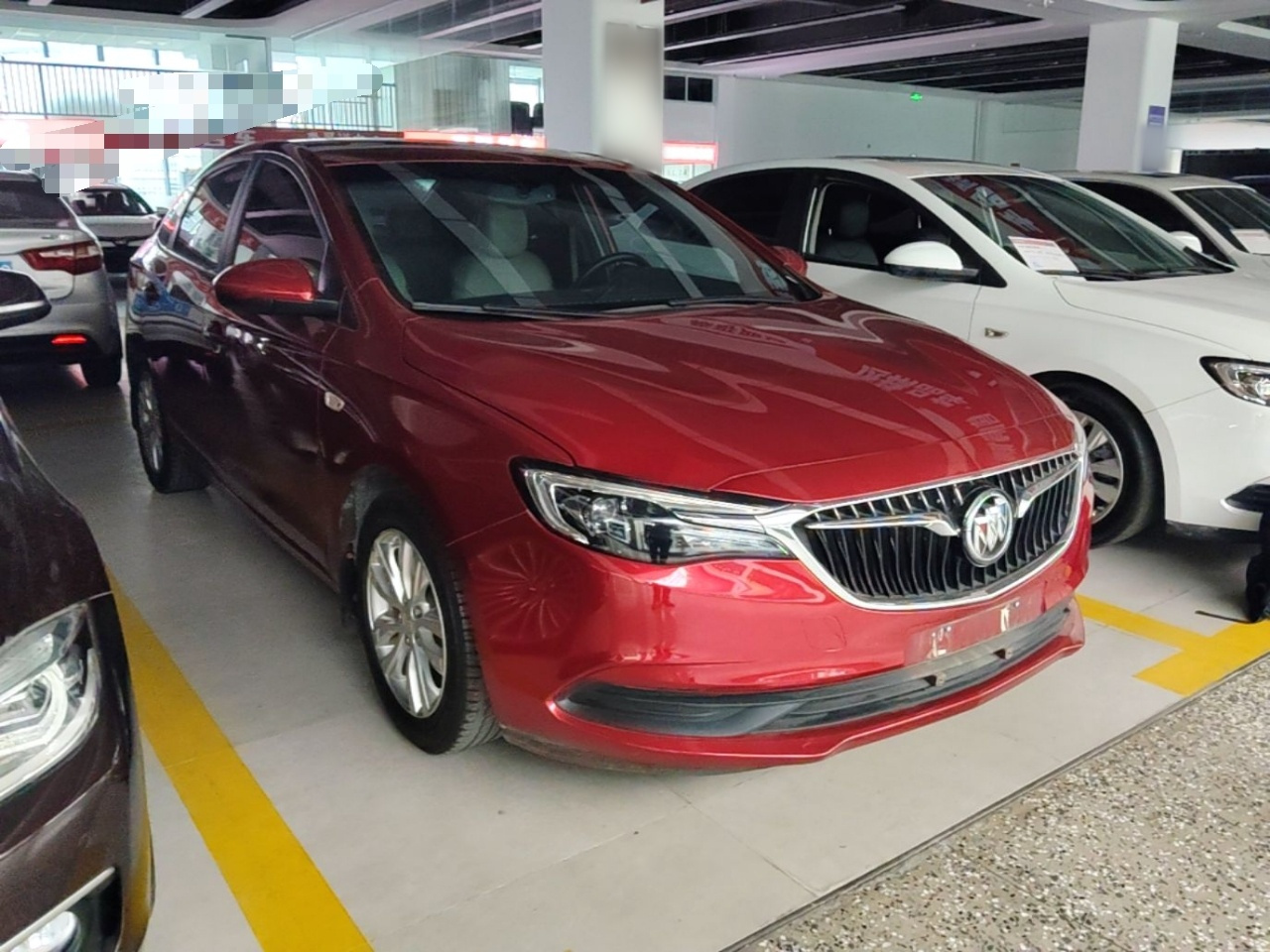 Excelle 2019 15T DCT Elite China VI photo 3