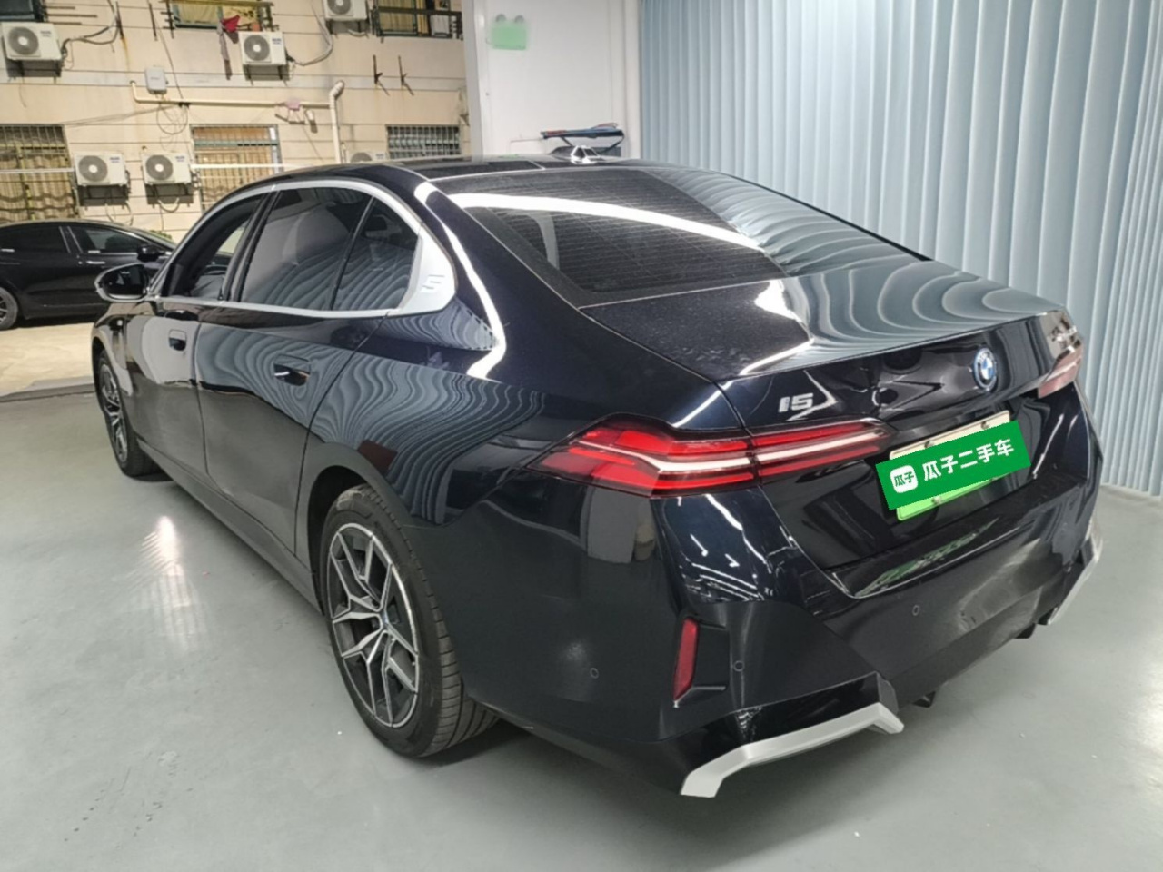 i5 2024 eDrive 35L M Sport Package photo 4